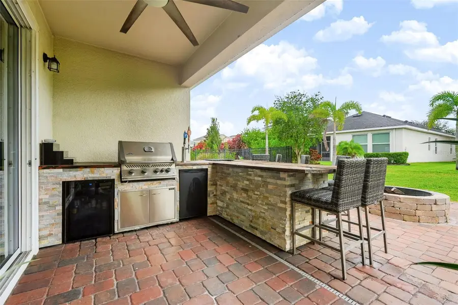 6118 Voyagers Place, Apollo Beach, FL 33572 - #3