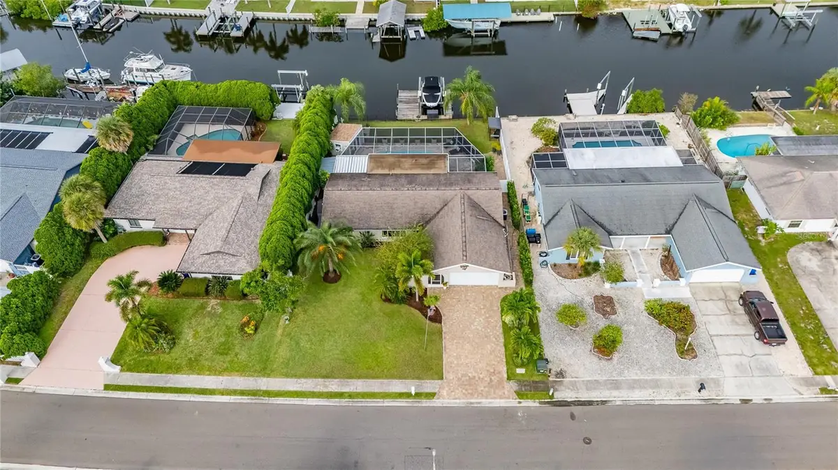 6510 Solitaire Palm Way, Apollo Beach, FL 33572 - #1
