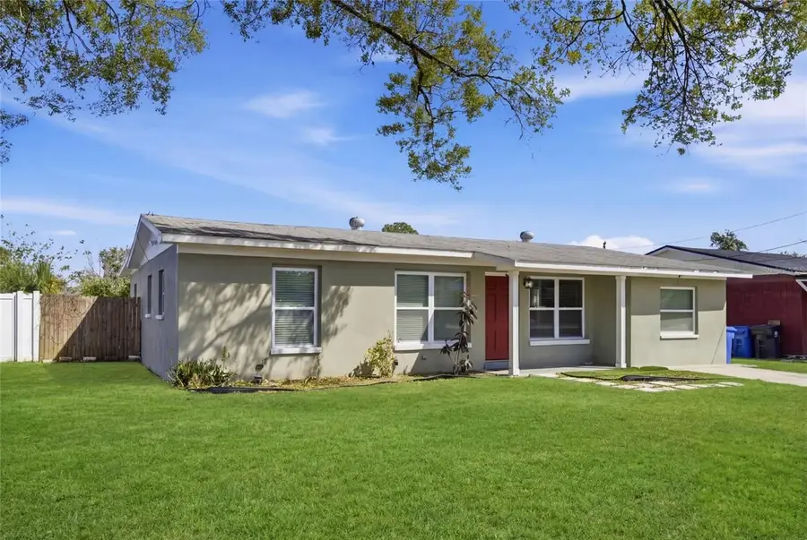 8609 Chinaberry Drive, Tampa, FL 33637 - #2