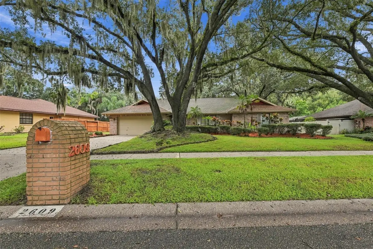 2609 Manor Oak Drive, Valrico, FL 33596 - #1
