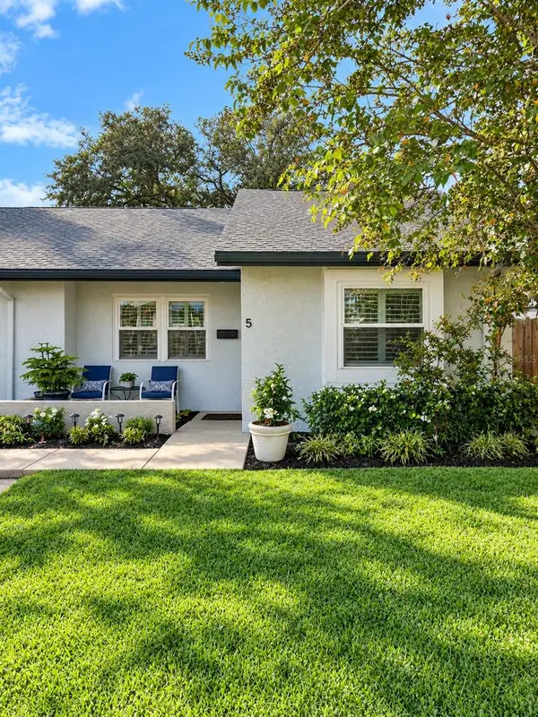 366 47th Avenue N #5, ST PETERSBURG, FL 33703