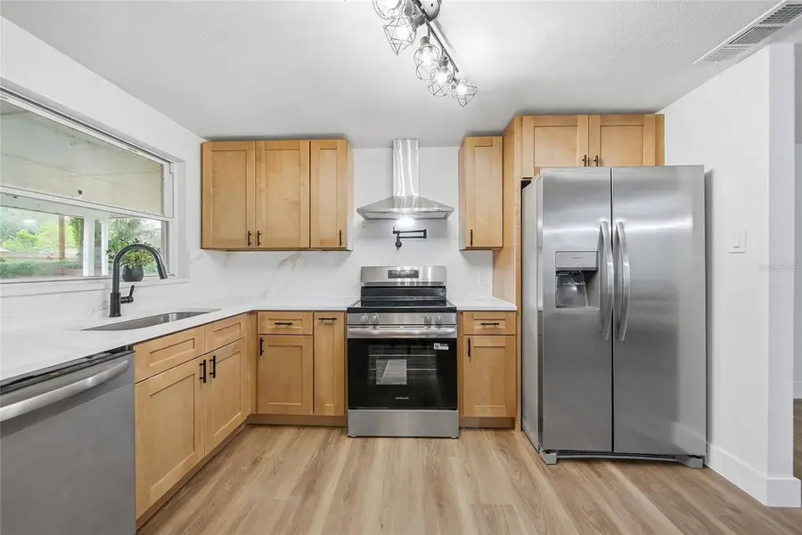 3027 Redwood Avenue, Lakeland, FL 33803 - #3