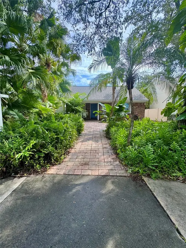 207 W Davis Boulevard, TAMPA, FL 33606
