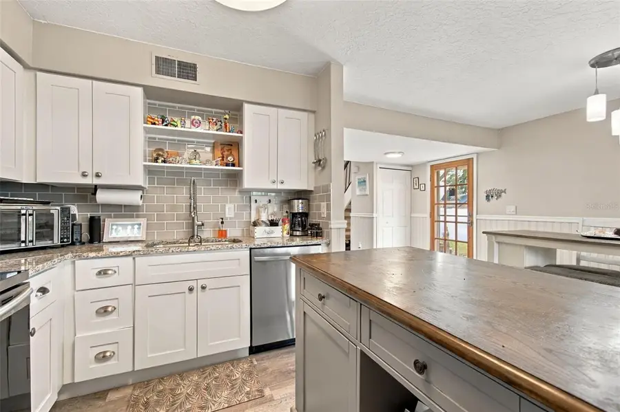 1880 Clearbrooke Drive, Clearwater, FL 33760 - #3
