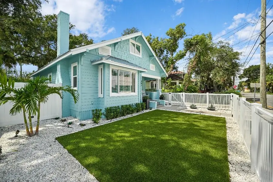 402 N Orange Street, New Smyrna Beach, FL 32168 - #2