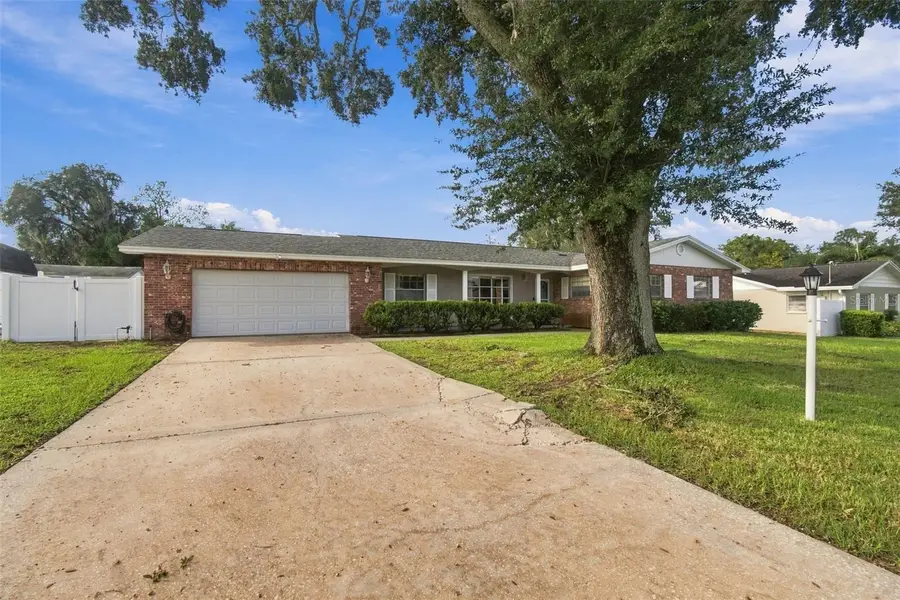105 Ashbrook Drive, Brandon, FL 33511 - #3