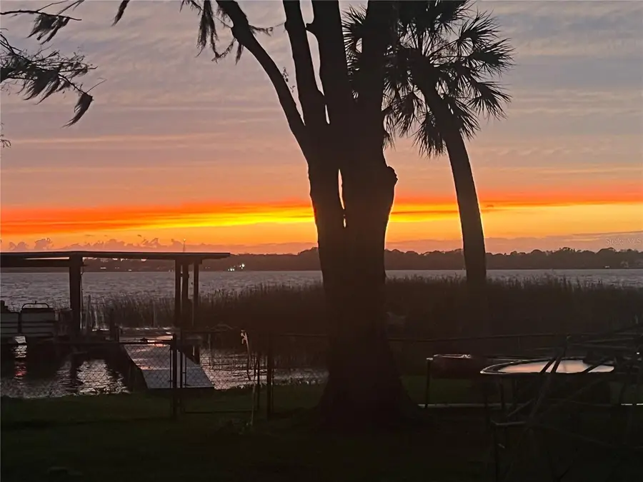 520 George Street S, Tarpon Springs, FL 34688 - #3