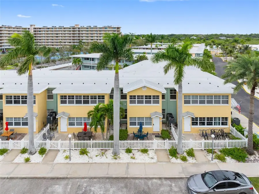 19417 Gulf Boulevard #D206, Indian Shores, FL 33785 - #2