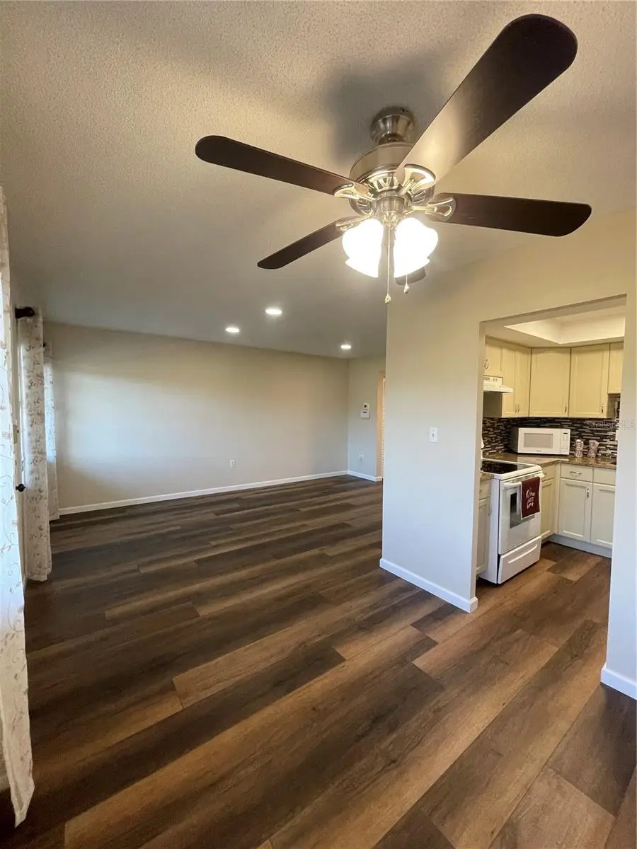 8101 11th Street N #217, Saint Petersburg, FL 33702 - #3