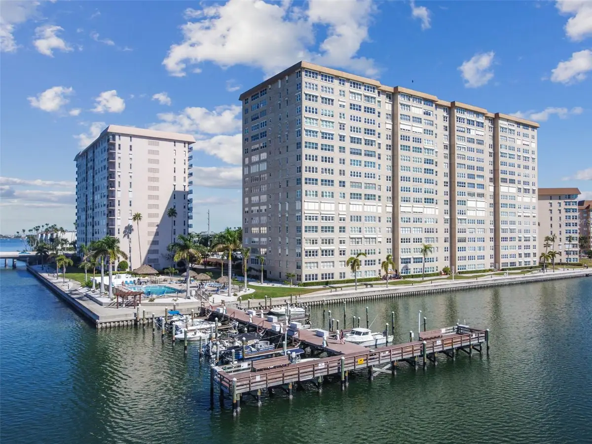 5200 Brittany Drive S #206, Saint Petersburg, FL 33715 - #1
