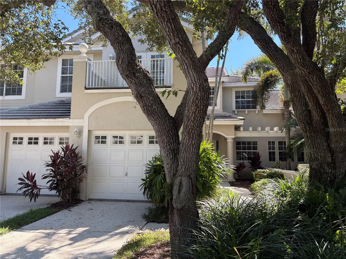402 Date Palm Court Ne, Saint Petersburg, FL 33703 - #1