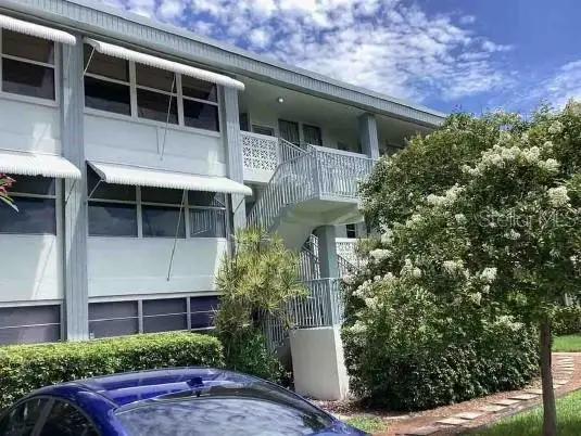 445 32nd Avenue N #W104, Saint Petersburg, FL 33704 - #1