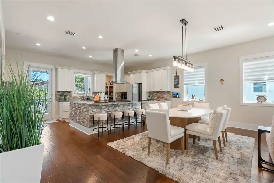 1413 Bayshore Boulevard #2, Dunedin, FL 34698 - #3