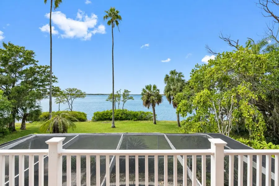 600 Shore Drive E, Oldsmar, FL 34677 - #2