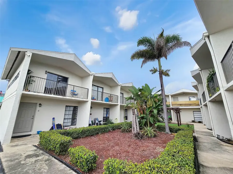 382 S Orlando Avenue, Cocoa Beach, FL 32931 - #3