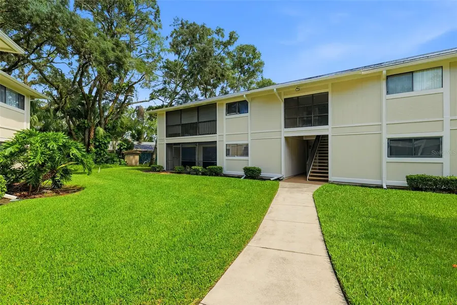 6014 Laketree Lane #G, Temple Terrace, FL 33617 - #2