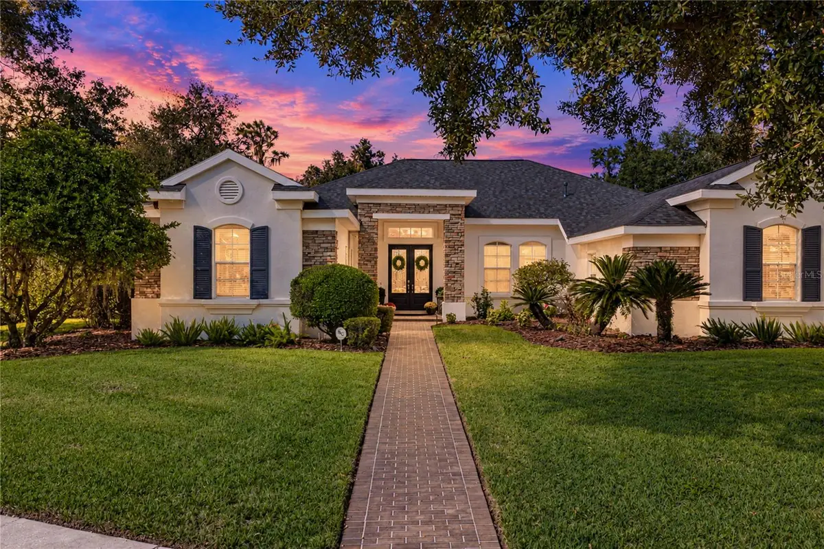 6010 Kestrel Point Avenue, Lithia, FL 33547 - #1