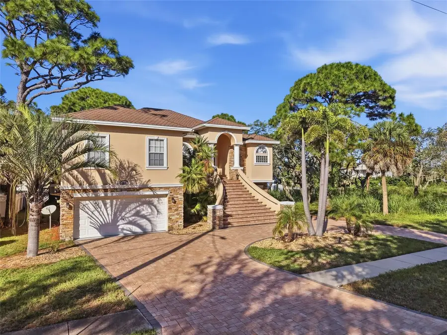 1212 Castle Terrace, Tarpon Springs, FL 34689 - #2