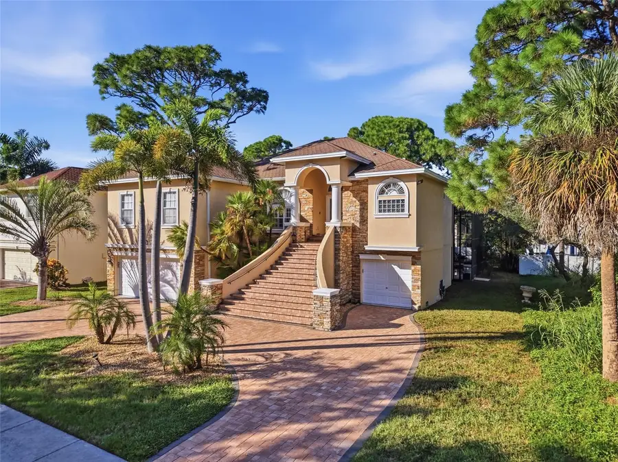 1212 Castle Terrace, Tarpon Springs, FL 34689 - #3
