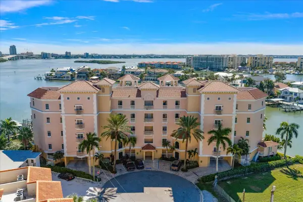 205 Brightwater Drive #401, CLEARWATER BEACH, FL 33767