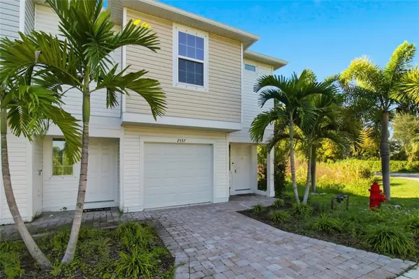 2537 6th Avenue E #E, BRADENTON, FL 34208
