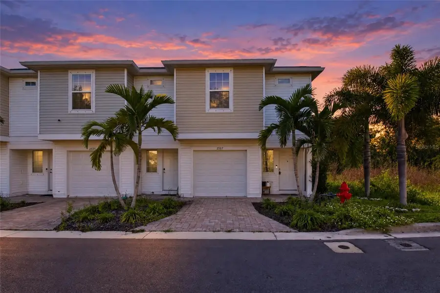 2537 6th Avenue Drive E, Bradenton, FL 34208 - #2