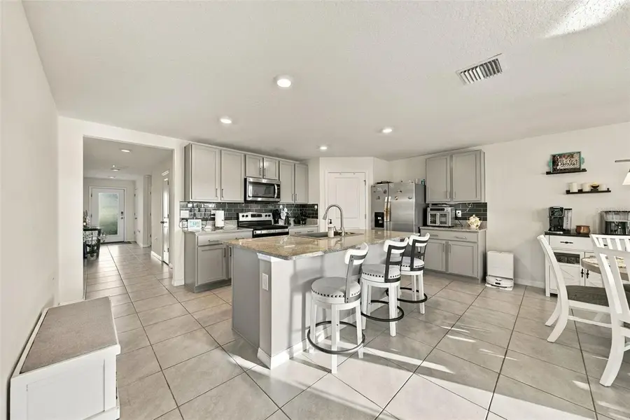 16739 Sunburst Lake Street, Wimauma, FL 33598 - #3