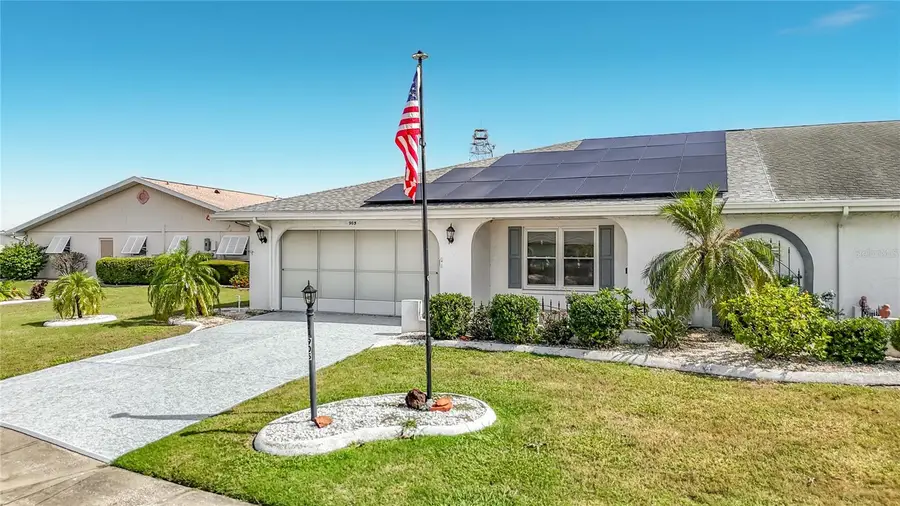 905 Bluewater Drive, Sun City Center, FL 33573 - #3