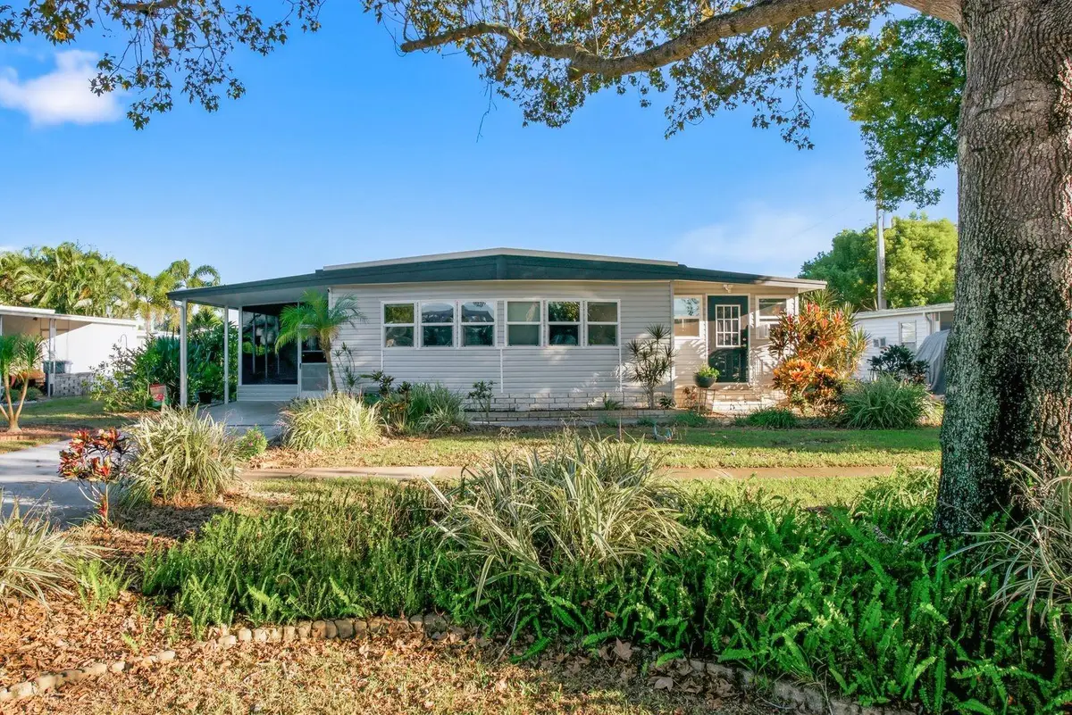 185 Lake Tarpon Drive #31, Palm Harbor, FL 34684 - #1