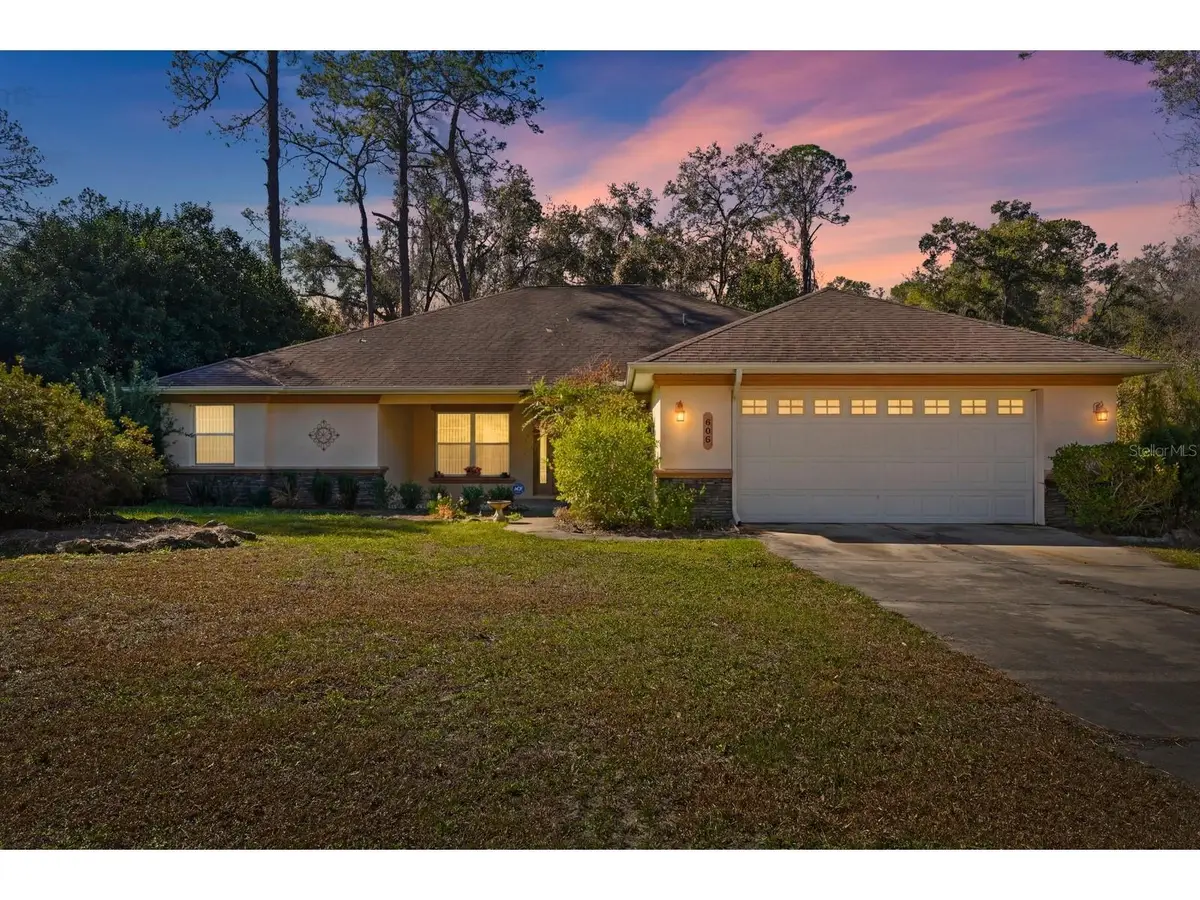 800 W Virginis, Citrus Springs, FL 34434 - #1