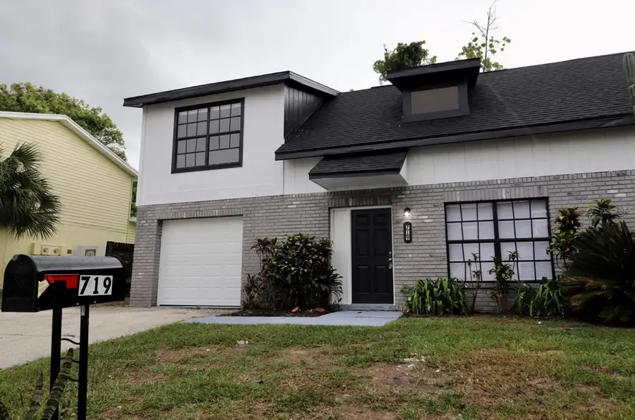 719 Gasparino Court, Seffner, FL 33584 - #2