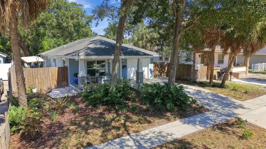 1023 19th Avenue N, Saint Petersburg, FL 33704 - #2