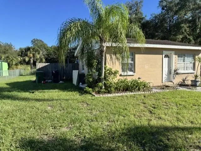 3205 W Napoleon Avenue, Tampa, FL 33611 - #2