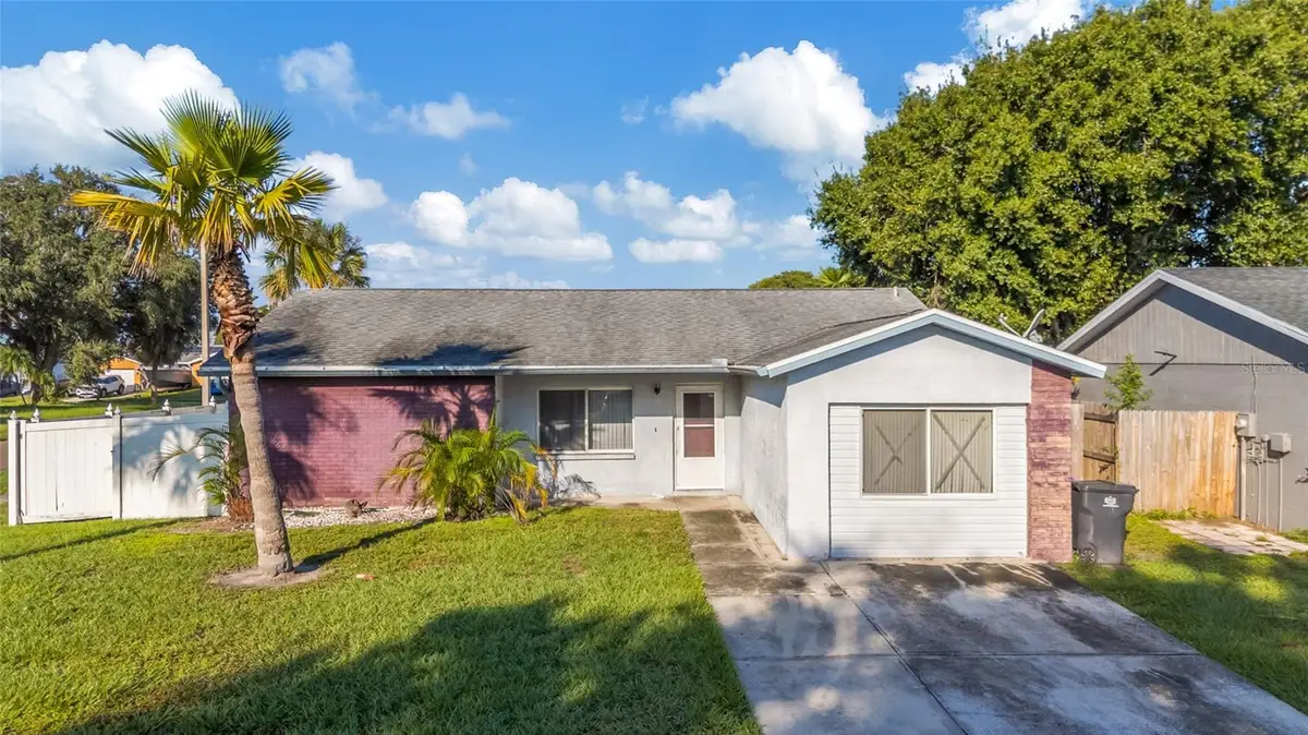 1002 Pine Ridge Circle, Brandon, FL 33511 - #1