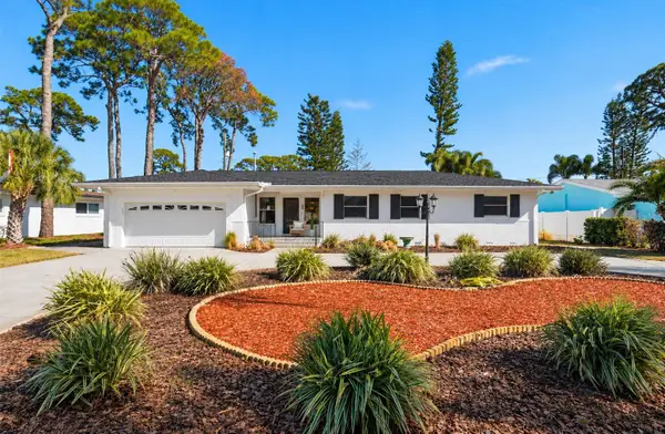 1302 Robin Road S, ST PETERSBURG, FL 33707