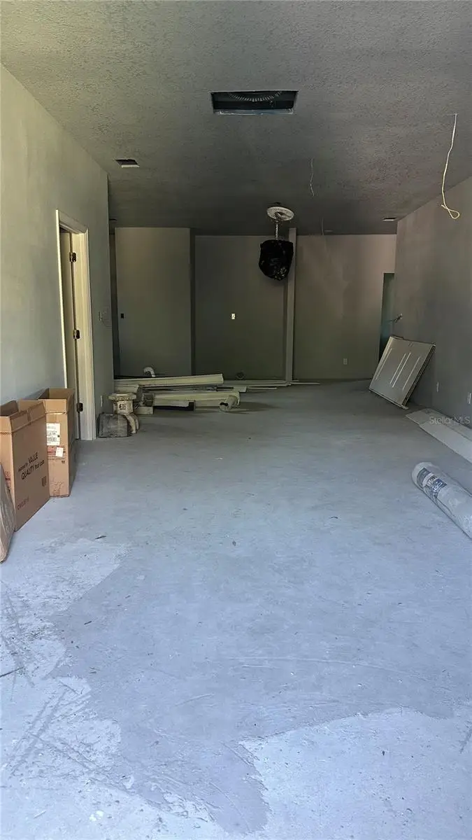 3605 E Caracas Street, Tampa, FL 33610 - #3