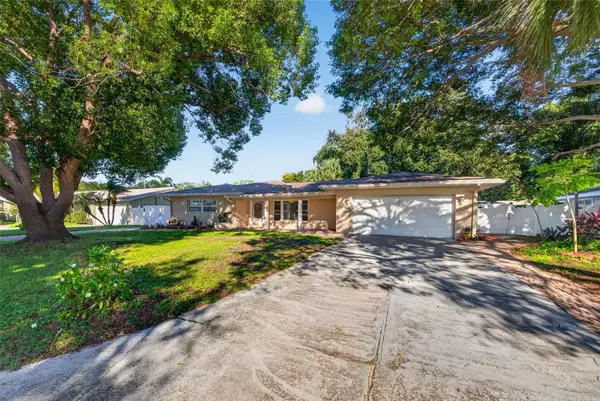 1115 Woodside Avenue, CLEARWATER, FL 33756