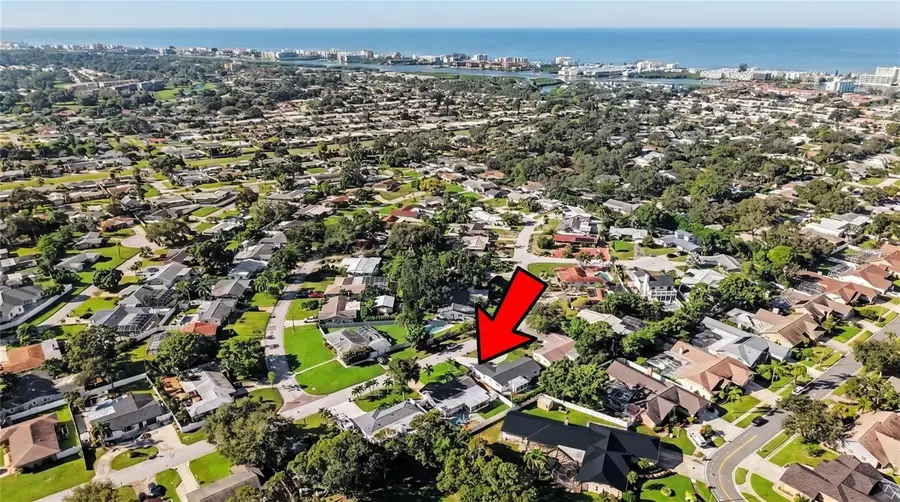 14161 Hetrick Circle N, Largo, FL 33774 - #2