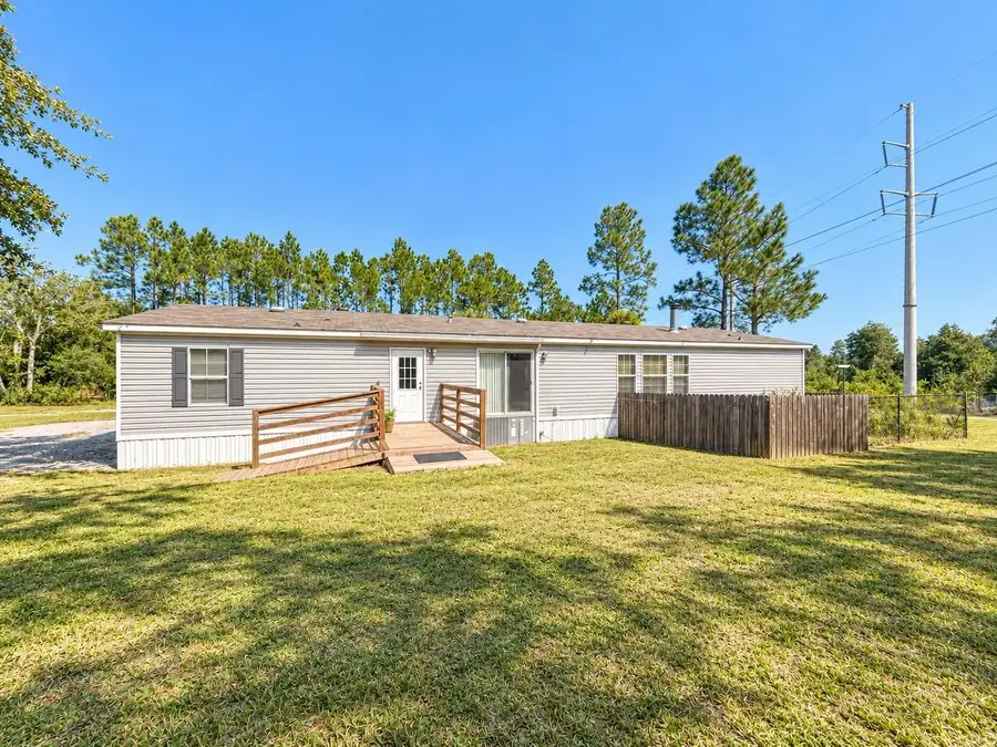 12146 Stanley Drive, Fountain, FL 32438 - #2