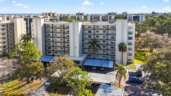 800 Cove Cay Drive #7D, CLEARWATER, FL 33760