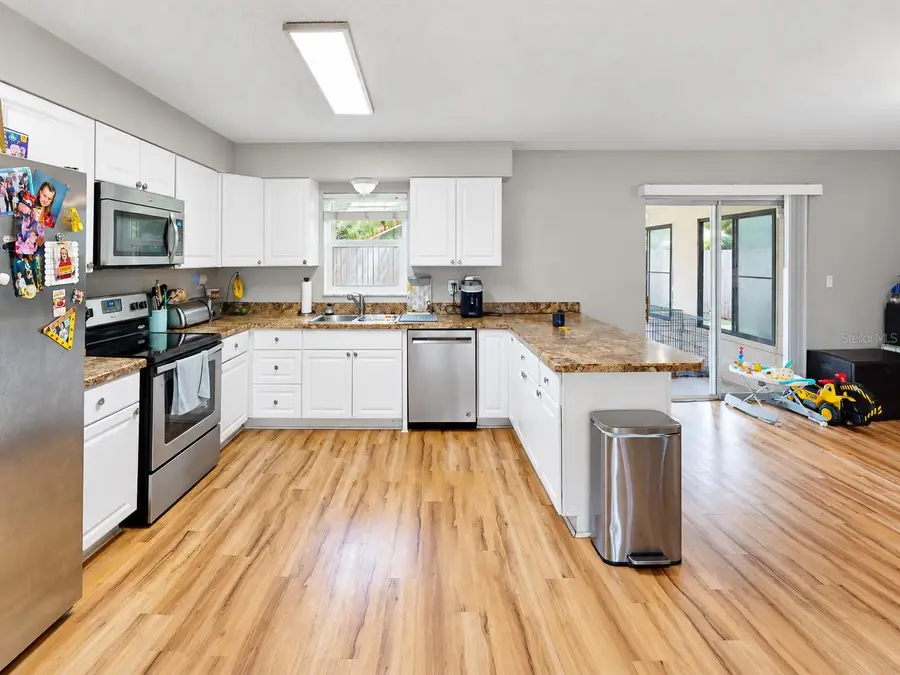 4414 Faye Circle E, Lakeland, FL 33813 - #2