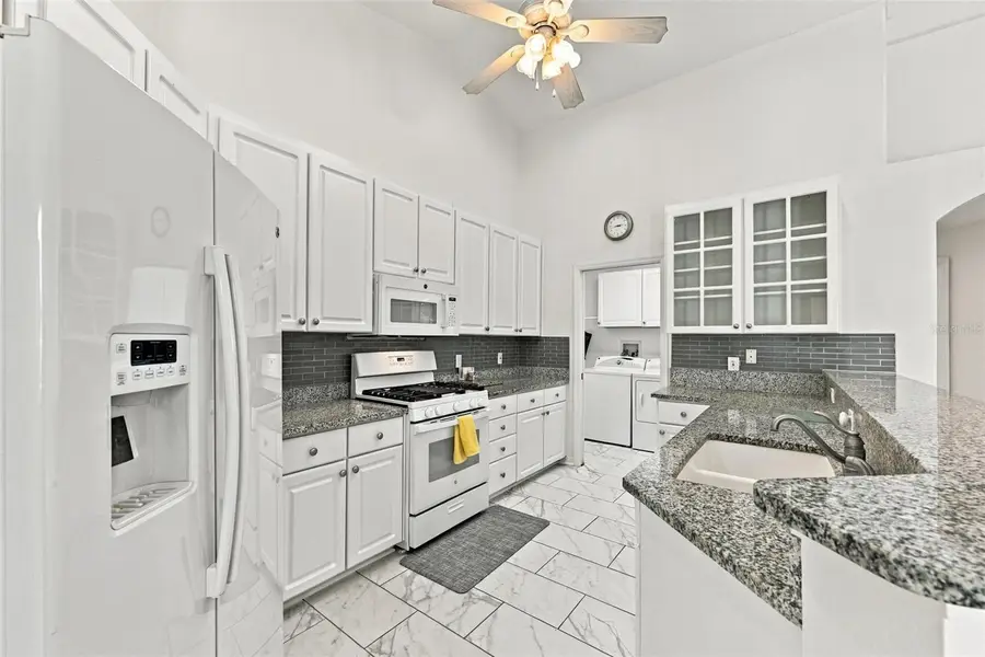4307 Brooke Drive, Valrico, FL 33594 - #2
