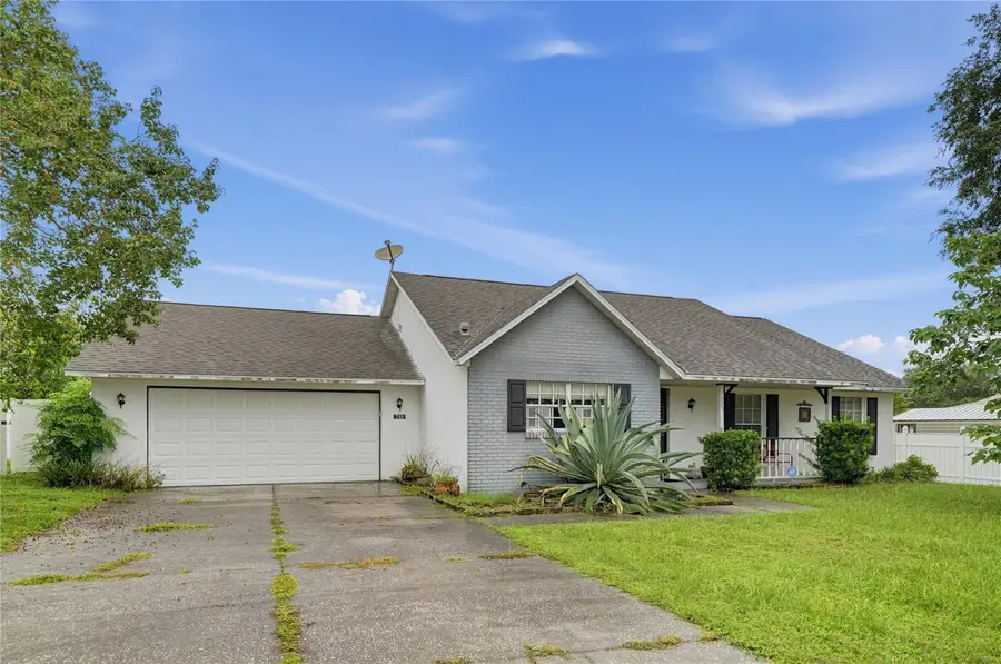 735 Oak Lane, Groveland, FL 34736 - #2
