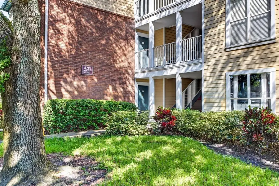 4211 Chatham Oak Court #111, Tampa, FL 33624 - #2