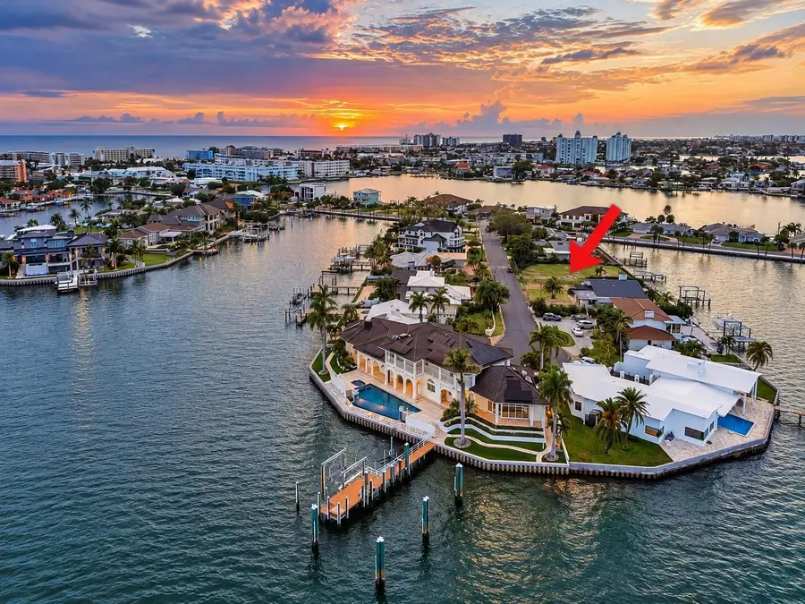 5407 Pali Way, Saint Pete Beach, FL 33706 - #3
