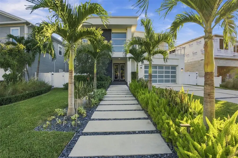 4418 W Kensington Avenue, Tampa, FL 33629 - #2
