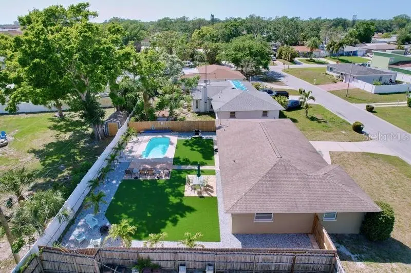 9948 51st Avenue N, Saint Petersburg, FL 33708 - #3