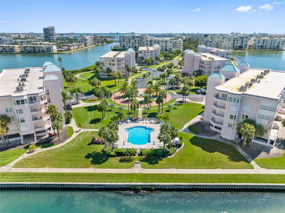 8021 Sailboat Key Boulevard S #304, Saint Petersburg, FL 33707 - #1