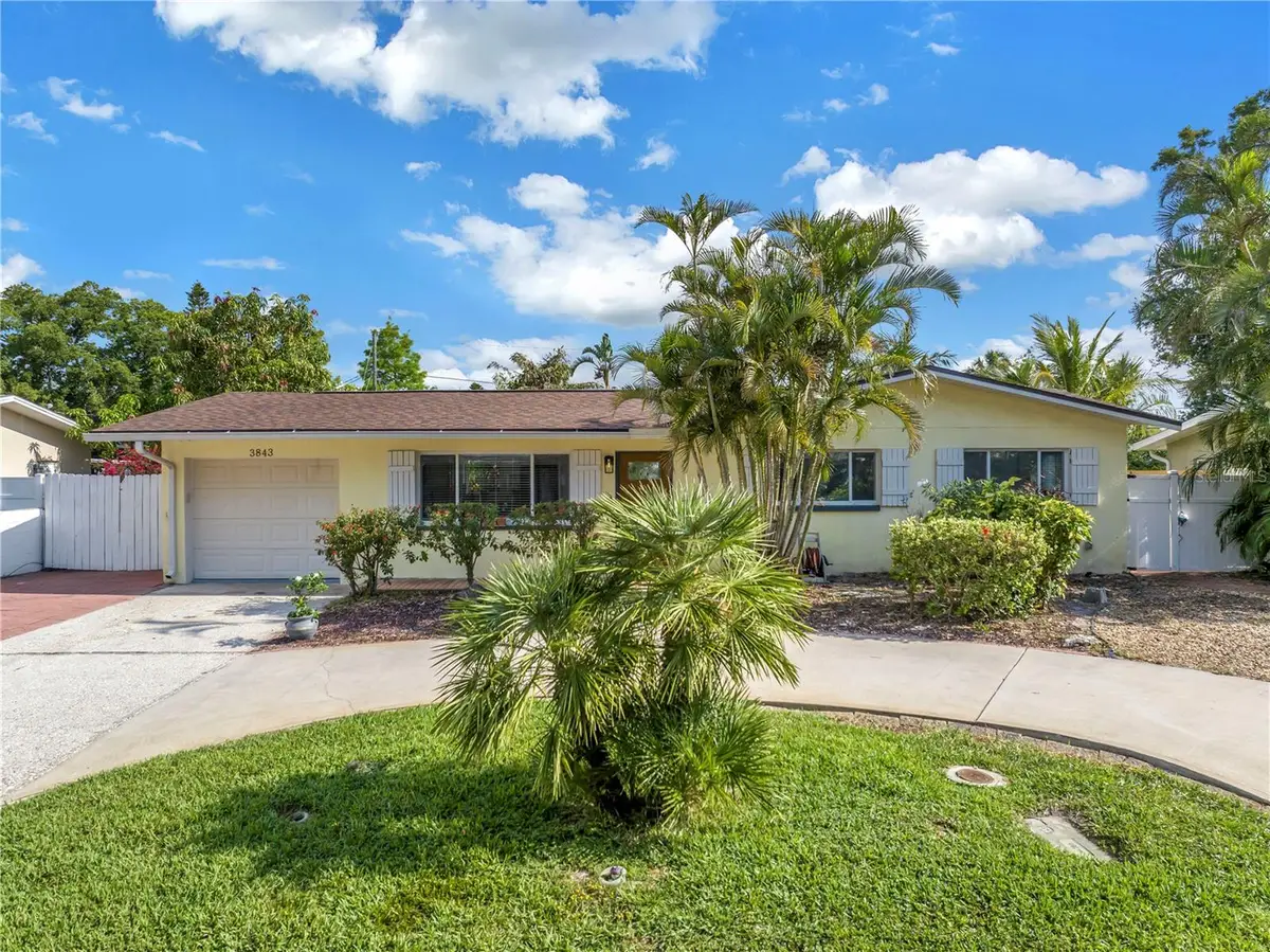 3843 Neptune Drive Se, Saint Petersburg, FL 33705 - #1