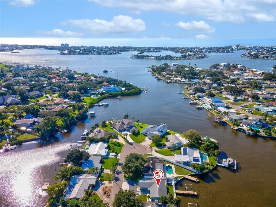 4017 Church Creek Point, Largo, FL 33774 - #2